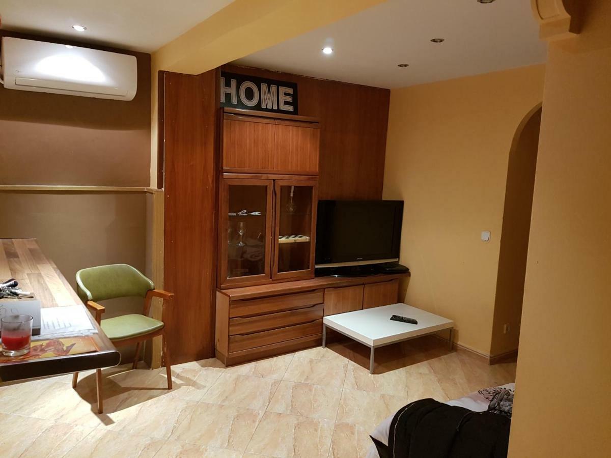 Pradera De San Isidro Apartment Madrid Exterior photo